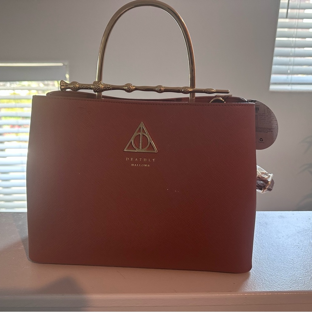 Loungefly Harry Potter Cognac Wand Handbag.